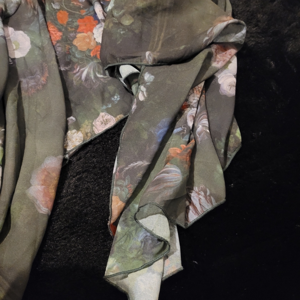 Delia's By Dolls Kill Green Floral Asymetrical Hem Maxi Skirt - Picture 2 of 5